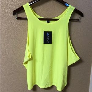 Onzie workout tank